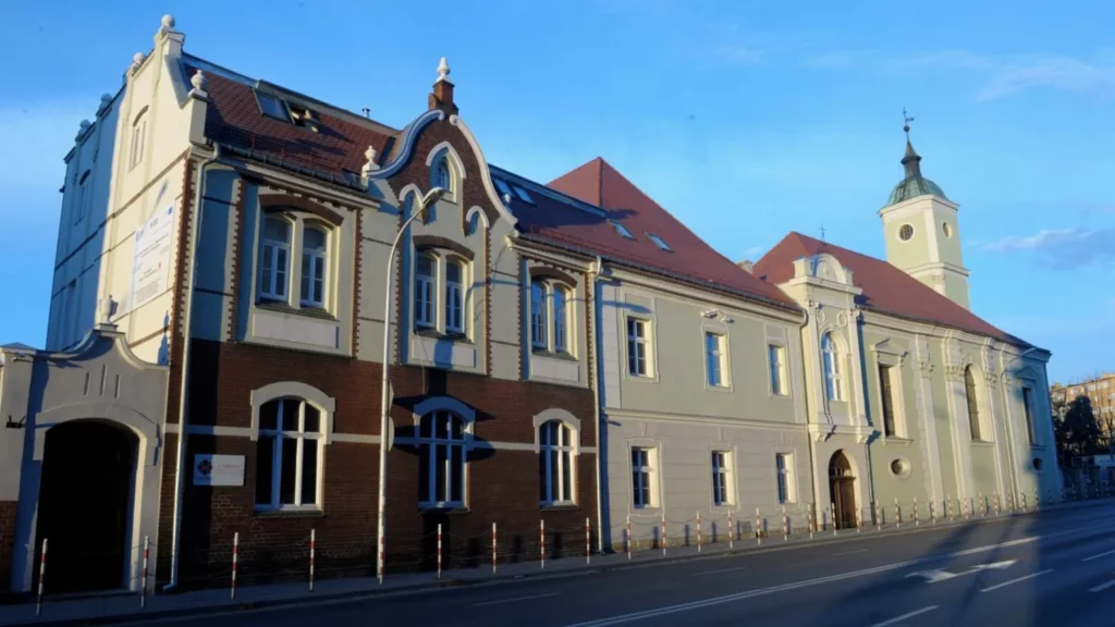 Ambassador of Charitable Work: Caritas of the Świdnica Diocese as a Model for Others